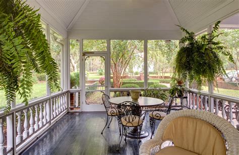 Victorian homes are wonderfully unique, full of character and open to a world of interior design possibilities. Jackson, SC Plantation Home Renovation & Addition ...