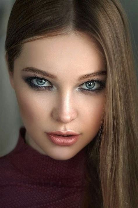 Güzel ♥️ Most Beautiful Eyes Stunning Eyes Pretty Face Pretty Woman Simply Beautiful