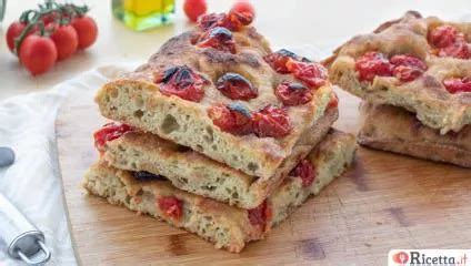 Focaccia Con Pomodorini Ricetta It