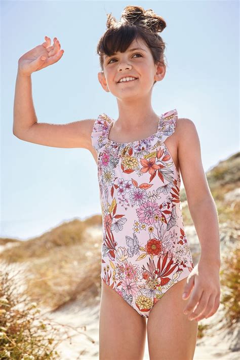 Pin By Alissa Martin On Moda Infantil Little Girl Swimsuits Kids