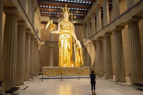 The Parthenon In Nashville A Visitors Guide Carltonauts Travel Tips