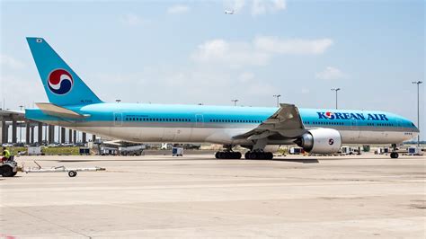 Korean Air Fleet Boeing 777 300er Details And Pictures