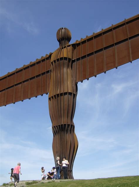 The Angel Of The North Monumental Sculpture Gateshead England Hubpages