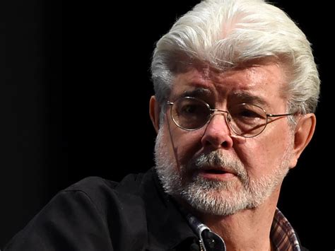Star Wars Fans Start Petition To Get George Lucas To Direct Episode 9