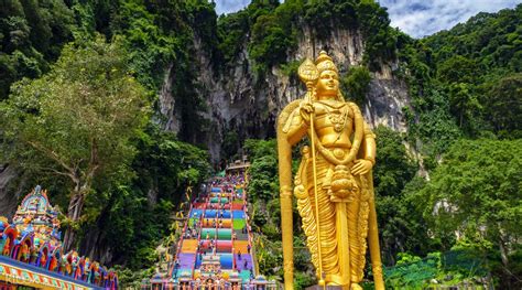 The batu caves is one of the best things to see from kuala lumpur and it's worth your effort to head out to see them. Half Day Kuala Lumpur Suburbs and Batu Caves Tour - Klook