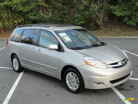 Silver Shadow Pearl 2008 Toyota Sienna Limited Exterior Photo 72966027