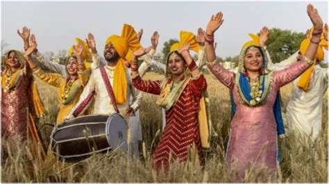 Vaisakhi 2022 Significance History Of Sikh New Year Celebrations