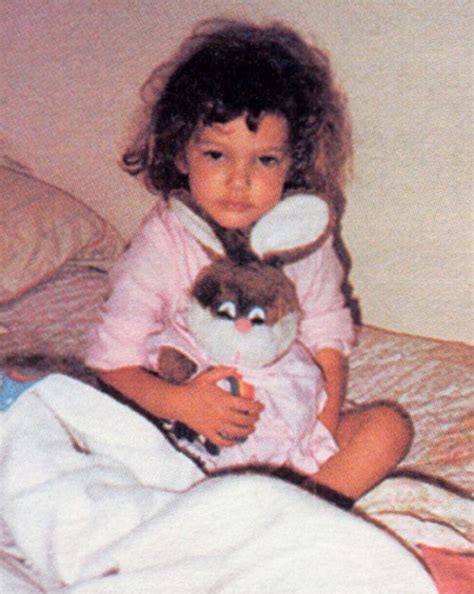 Natalie Portman Child Photo 1984 Celebrity Kids Childhood Photos