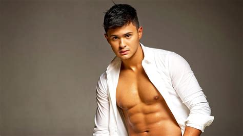 Sexiest Filipino Men In Showbiz Youtube