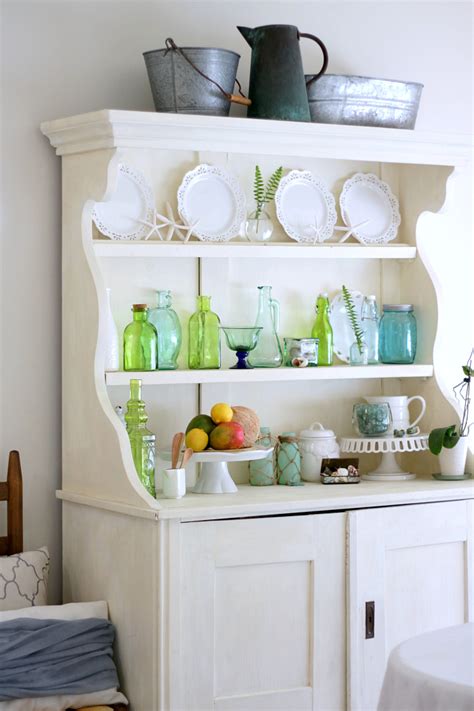 Store your mods in one place forever. homework: HOME ROOM: Green Glass Coastal Décor