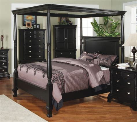 Neutral colors are my first suggestion. wonderful king size canopy bed with gorgeous designs ...