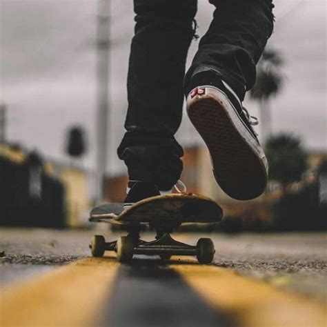 Skate N Surf Vibes Skateboard Skateboard Photography Grunge Aesthetic