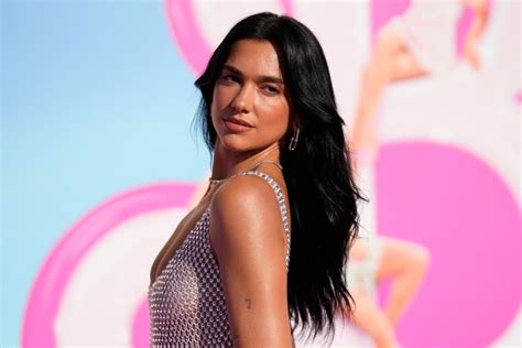 Dua Lipa Attends Barbie Premiere Practically Naked EroFound