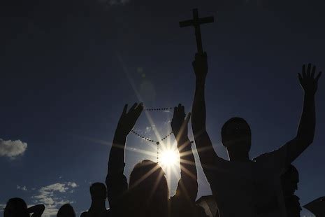 Brazil S Catholics Flock To Become Evangelical Christians Ucanews Com