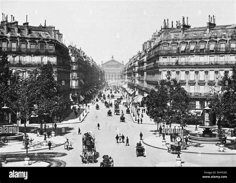 Old Photograph Of Avenue De Lopera Paris France 1890 Stock Photo