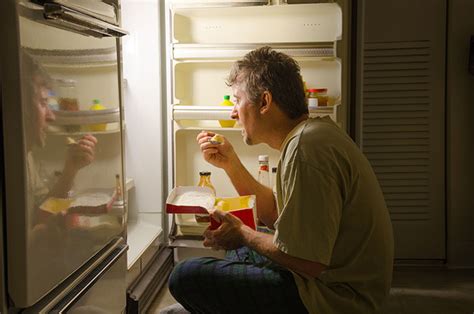 Is It Bad To Eat At Night University Health News
