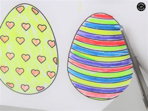Banish winter blahs and brighten up your home indoors and out with fresh flowers she simply printed guests' names onto small strips of card stock then topped each plate with a pair to make the ultimate centerpiece, group egg vases together in faux nests or an easter basket. Paper Plate Easter Craft with Easter Egg Coloring Page for Kids