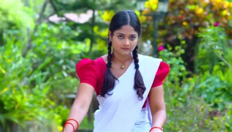 Mouna ragam  1986 . Mouna ragam Serial on Asianet-Cast | Actors and actresses ...