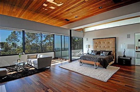 Modern House In Los Angeles With Breathtaking Ocean Views
