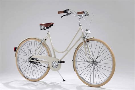 Die blaue blume wurde später auch ein sinnbild der sehnsucht nach der ferne und ein symbol der wanderschaft. Vintage Olanda 7R Donna | Cicli Blume dal 1967 | Bici ...