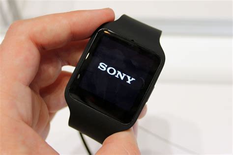 Hands On With The Sony Smartwatch 3