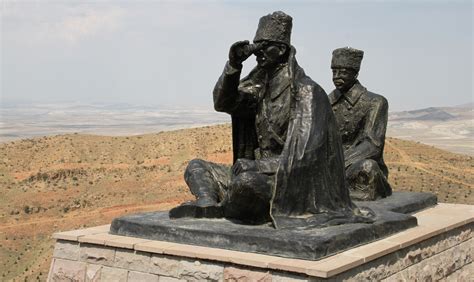 Ülkemizin bağımsızlık mücadelesindeki en önemli dönüm noktalarından sakarya meydan muharebesi polatlı'da, haymana'da, ankara'da başladı. Sakarya Meydan Muharebesi'nde kullanılan, Türk askerinin ...