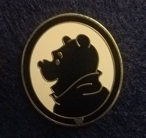 Winnie Pooh Silhouette Hidden Mickey No Card Disney Trading Pin Wdw