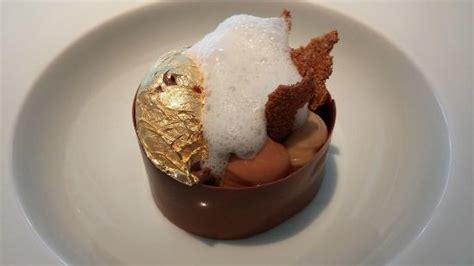 Twitter will use this to make your timeline better. Chocolate Mousse Ice Cream dessert - Picture of Restaurant Gordon Ramsay, London - Tripadvisor
