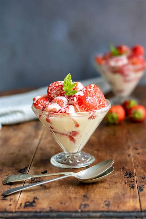 Strawberries And Cream Veggie Desserts