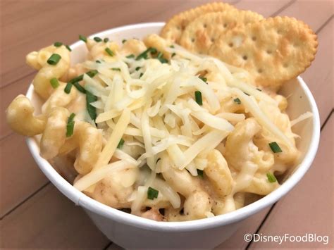 Review And Preview New Shrimp And Lobster Mac And Cheese