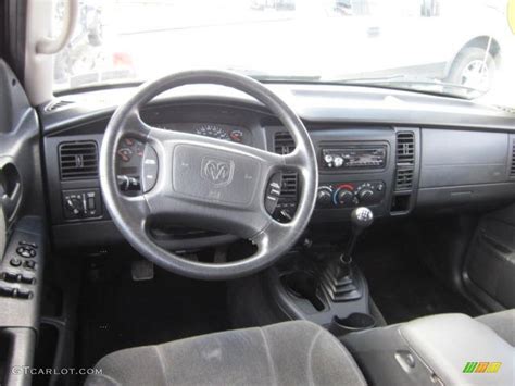 2004 Dodge Dakota Slt Quad Cab 4x4 Dark Slate Gray Dashboard Photo