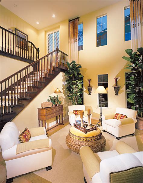 View Decorating High Walls In Living Room Pictures Zunigaininteriors