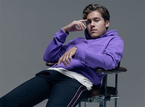 Discover top playlists and videos from your favorite artists on shazam! Benjamin Ingrosso: "Jag är egentligen Mr. Sleepy Guy"