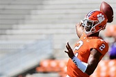 WATCH: Clemson QB Kelly Bryant throws 'thumbs down' after first ...