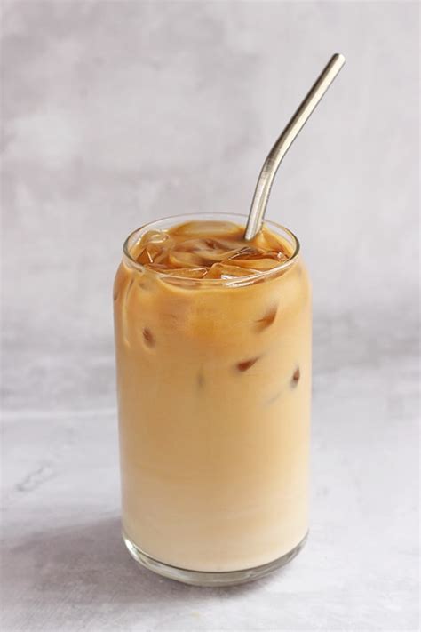 Iced Vanilla Latte Recipe Starbucks Copycat One Sweet Appetite