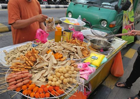 Architectural buildings, points of interest & landmarks. Street food tour in Kuala Lumpur, Malaysia | Audley Travel