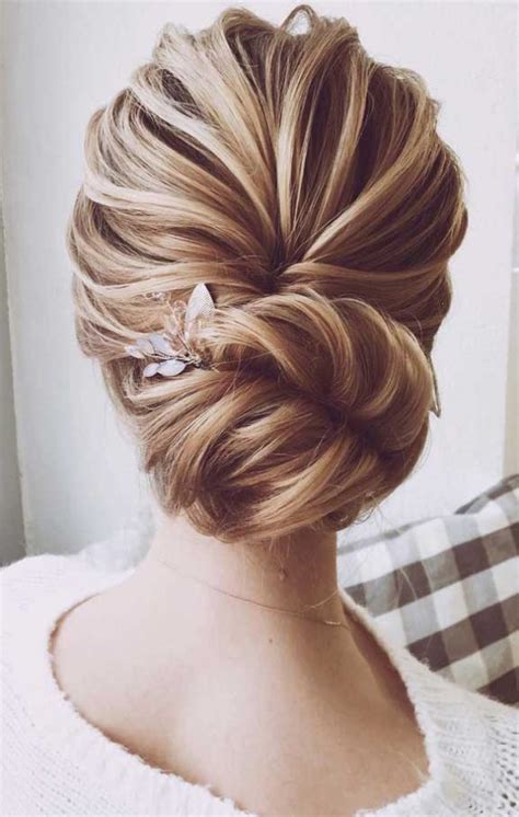 Jaw Dropping Wedding Updo Hairstyle Inspiration