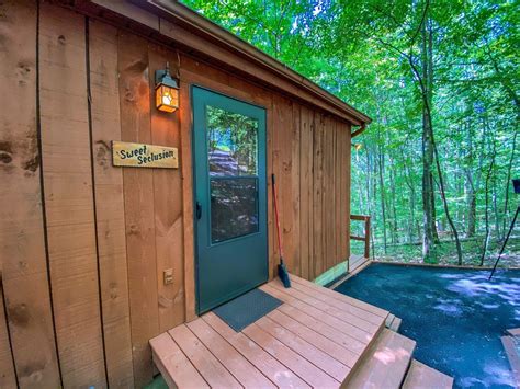 Sweet Seclusion Cabin Hocking Hills Cabin Rentals Romantic
