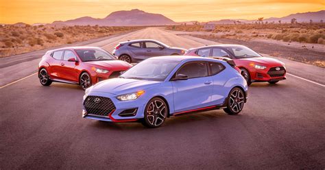 Edmunds also has hyundai veloster pricing, mpg, specs, pictures, safety features, consumer reviews and more. 2018 Hyundai Veloster & Veloster N unveiled
