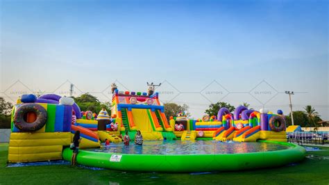 Inflatable Floating Water Park For Sale