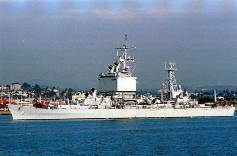 Uss Long Beach Cgn 9 First Nuclear Powered Guided Missile Cruiser In