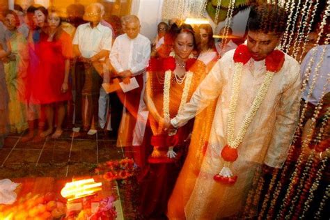 hindu wedding fire the happy couple walked around the fire wedding event planning wedding