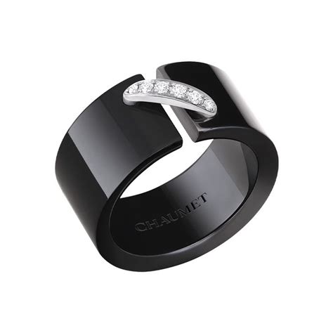 Modèle disponible en couleur noir. Achat Bague Chaumet Liens Simple Moyen Modèle en Or blanc ...