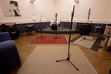 Rehearsal Rooms Base Studios