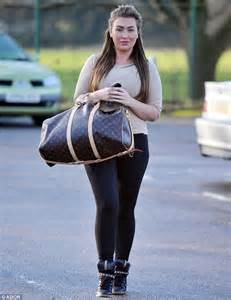 Lauren Goodger Shows Off Her Curves In Tight Lycra As She