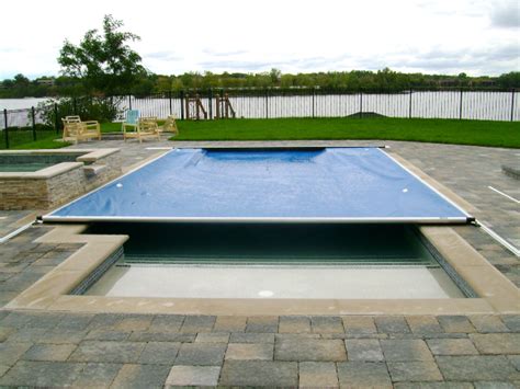 Automatic Safety Covers That Fit Your Swimming Pool Design