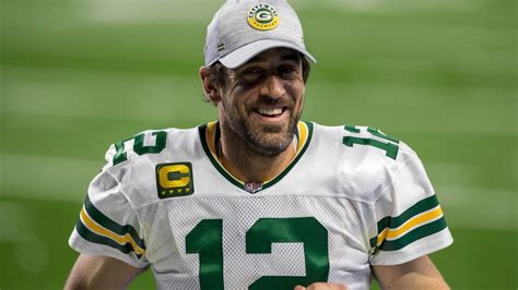 Aaron Rodgers Plans To Play For Green Bay Packers In 2021 Season Nfl