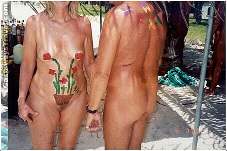 Naked Air Castaways Travel Photo Page