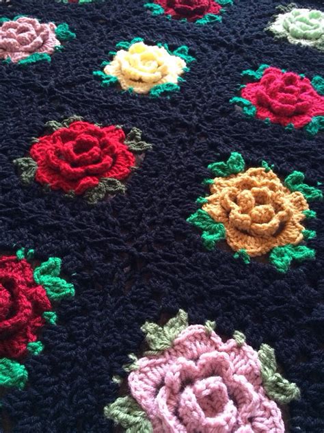 Doesn't it look so neat and clean? Top 10 Free Crochet Granny Square Patterns
