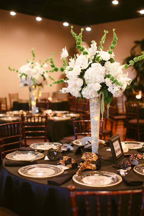 Tall Hydrangea Centerpieces With Glowing Led Lights In Vase Halloween